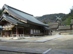 The worship hall and then mail hall of a shinto shrine, both very large and in a style uninfluenced by Chinese buddhism.